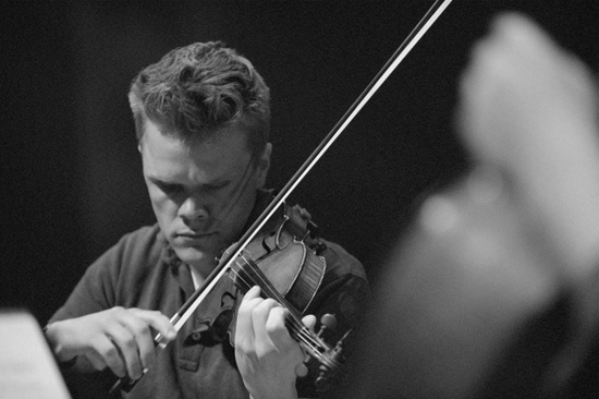 Frederik Øland violinist musician portrait